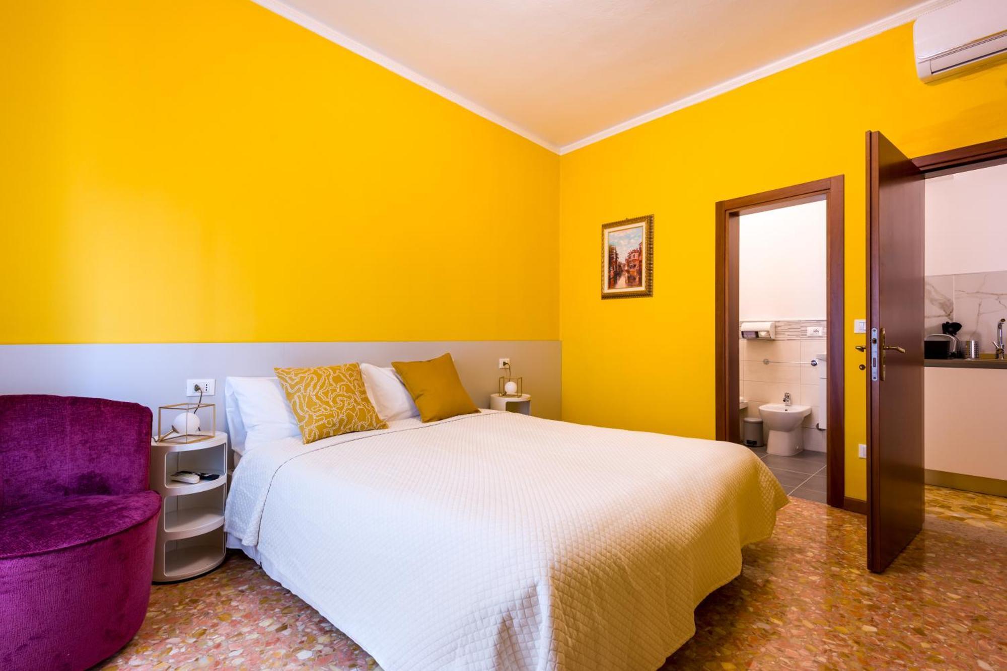 Ca Del Bezzo - Comfort & City View Венеция Экстерьер фото