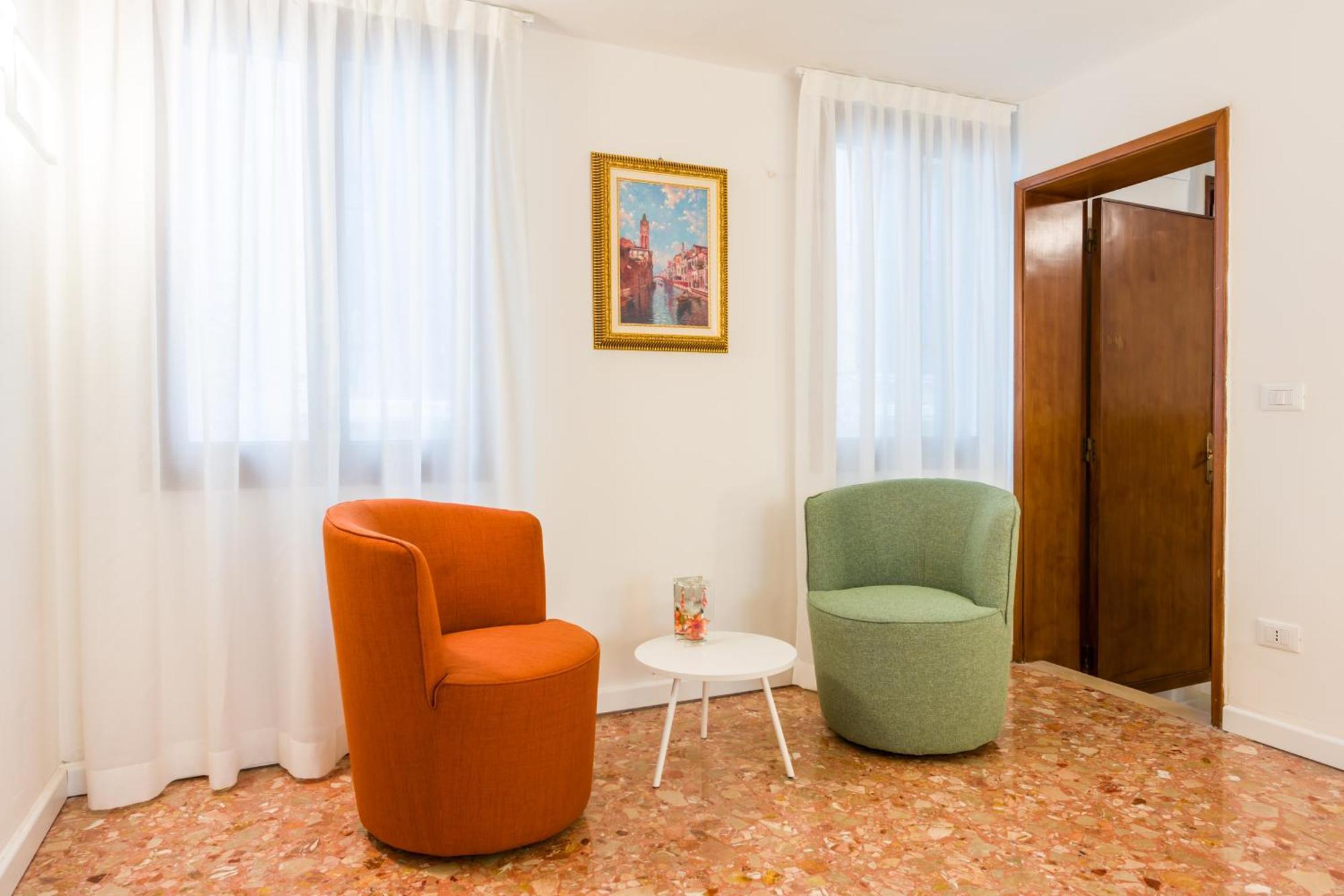 Ca Del Bezzo - Comfort & City View Венеция Экстерьер фото